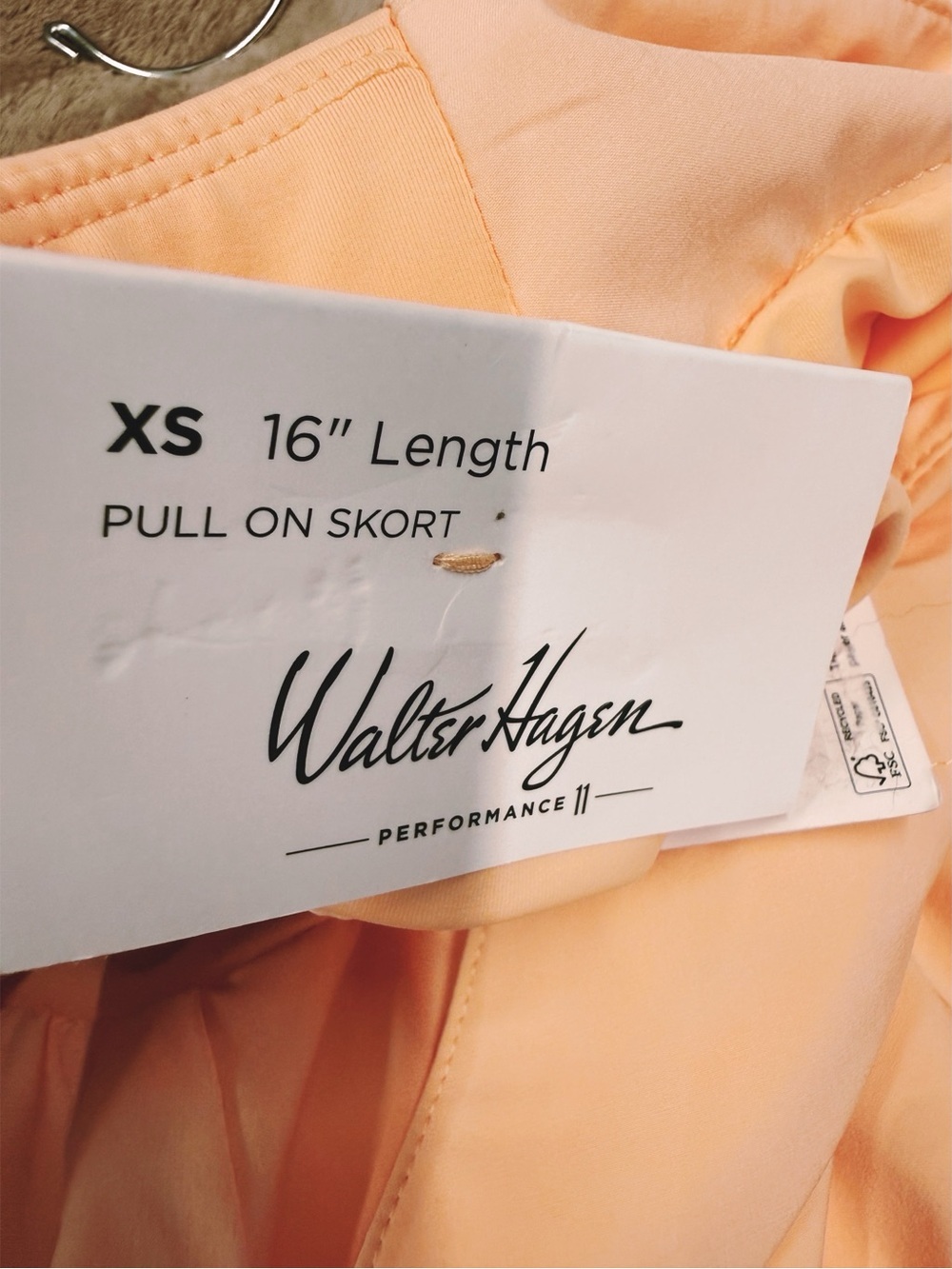 NWT Walter Hagen 16" Lightweight Core Golf Skort in Peach Fuzz, Size XS - Picture 8 of 11